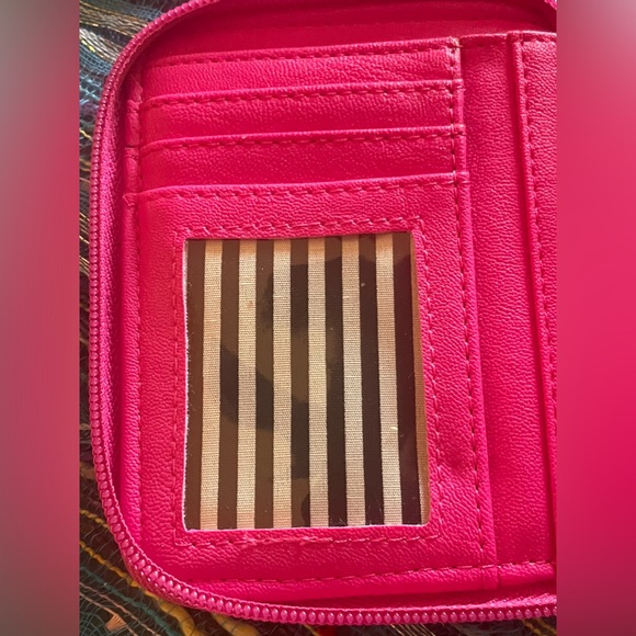 Betsey Johnson adorable black and white striped wallet. Apx 5 x 4” inches. NWOT - Picture 4 of 8